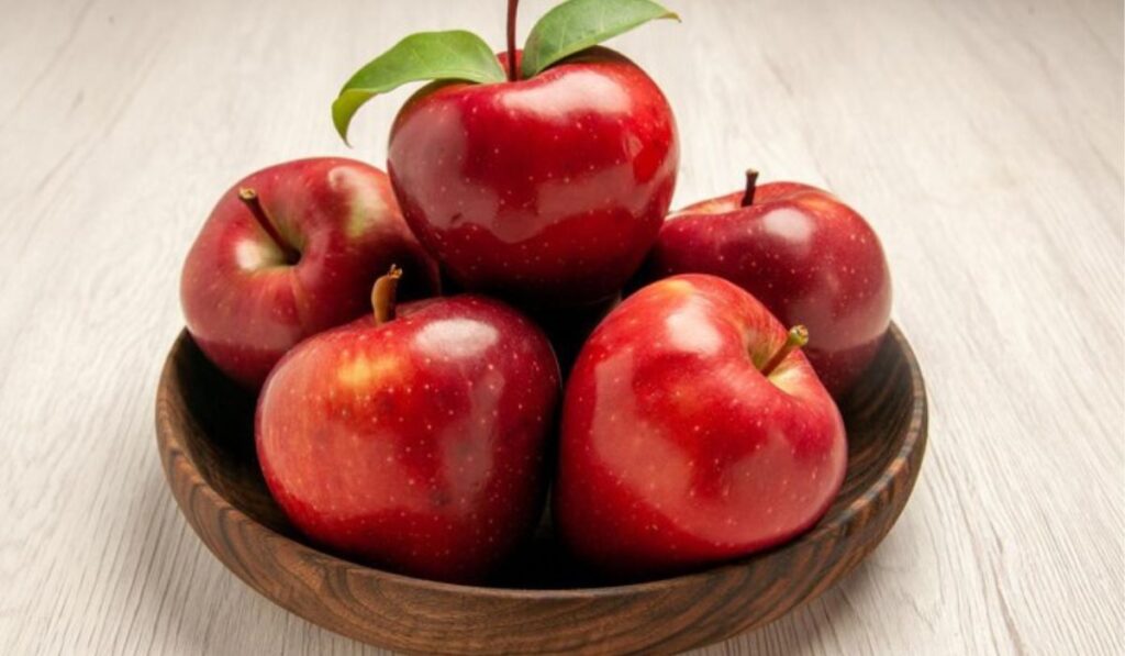 Unveiling the Potential of Oridzin: The Secret Flavonoid in Apple Peels