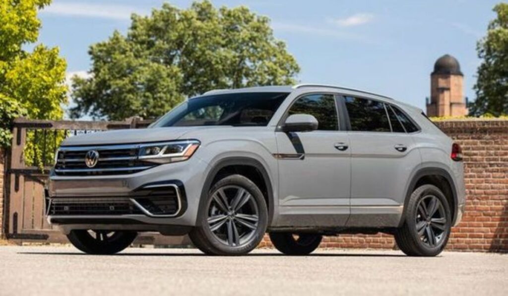 Volkswagen Atlas vs. Atlas Cross Sport: A Detailed Comparison